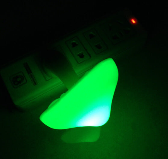 Candeeiro Cogumelo LED com Sensor | Luz Noturna Mágica